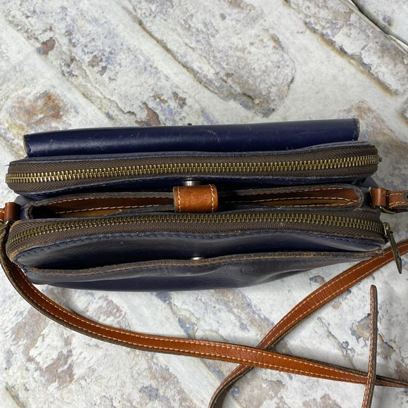 Patricia Nash Lamia Crossbody - Picture 5 of 10